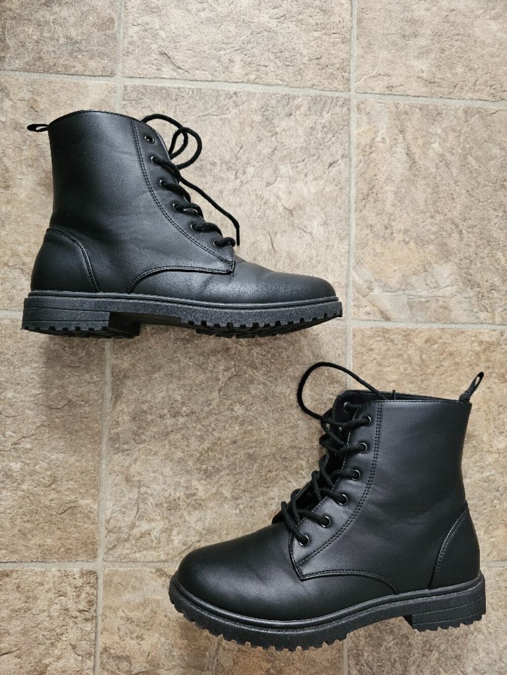 Women's Classic Front Lace-up combat, casual, moto boots, US size 8